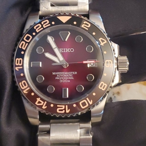Brand new 💯 fully custom built Seiko mod submariner watch ⌚️ - Picture 3 of 6